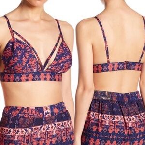 🆕 Raga Vivid Dreams Bralette Size Small